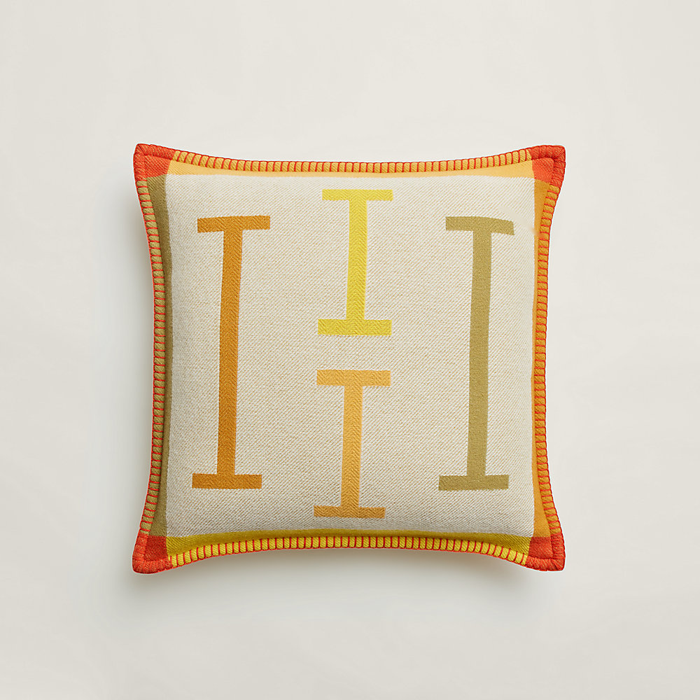 HI pillow | Hermès Mainland China HI pillow | Hermès Mainland China